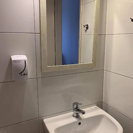 Vouros Palace B&B 마소우리