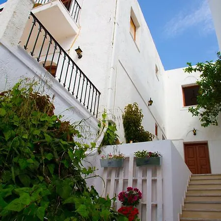 B&B Vouros Palace 마소우리