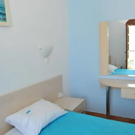 Vouros Palace B&B