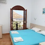 Vouros Palace Bed & Breakfast 3*