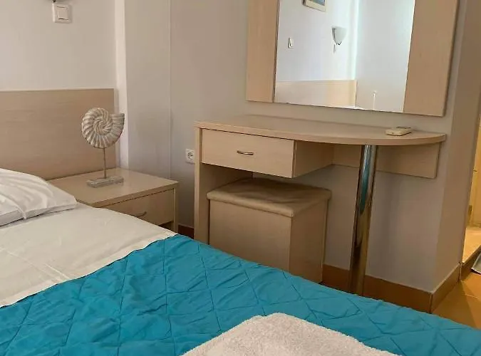 Vouros Palace Bed & Breakfast