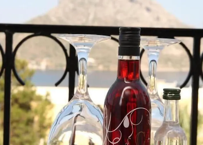 Vouros Palace Bed & Breakfast